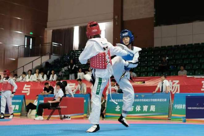 半岛·综合体育(中国)官方网站2023年北京市体育传统项目学校跆拳道比赛举办(图2)